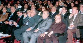 متابعة من الدكتور صفوت العالم والدكتور عماد ابو غازى والاديبة فاطمة ناعوت والدكتور عبد العزيز الكميم والدكتور احمد بن حلى وساح عاشور