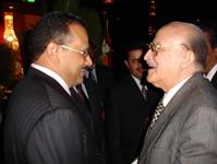 السفير الدكتور الشميري يستقبل المناضل الدكتور عبد الرحمن البيضاني 22 مايو 2006م