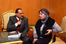 الدكتور الشميري مع الشاعرة ايمان بكر 