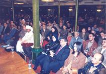 جانب من الحضور ويظهر في الصورة السفير عبد العزيز الكميم والشاعر محى الدين صالح واللواء وجيه عفيفي