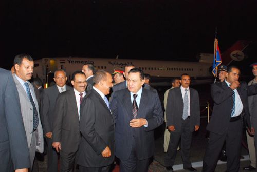 السفير الدكتور الشميري  يشارك في استقبال فخامة الرئيس علي عبدالله صالح
